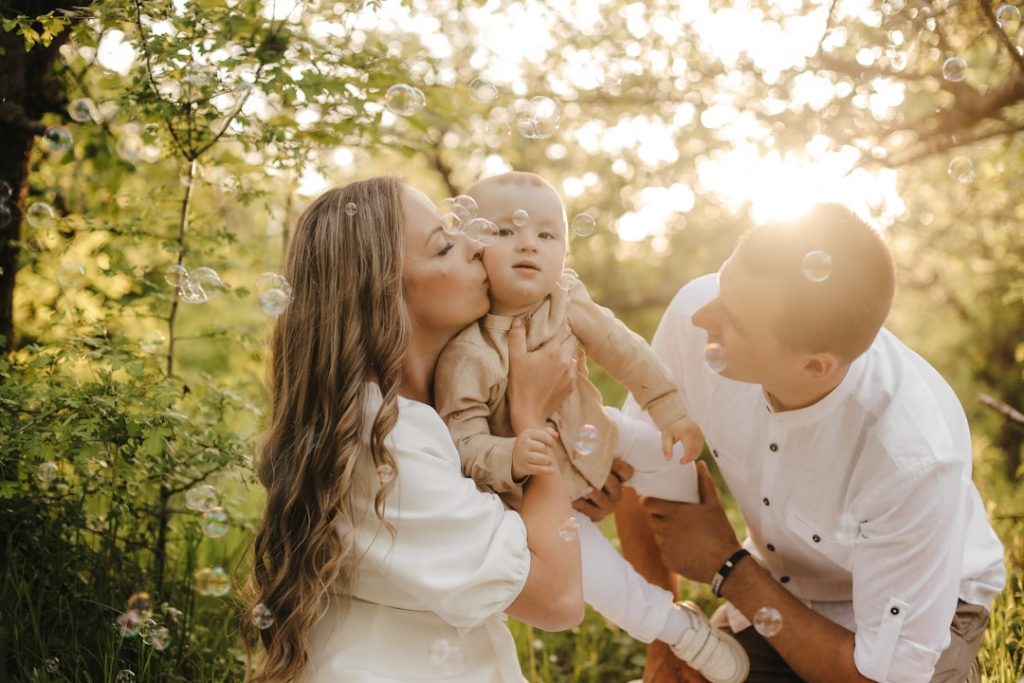 试管婴儿技术的经济影响与社会效益