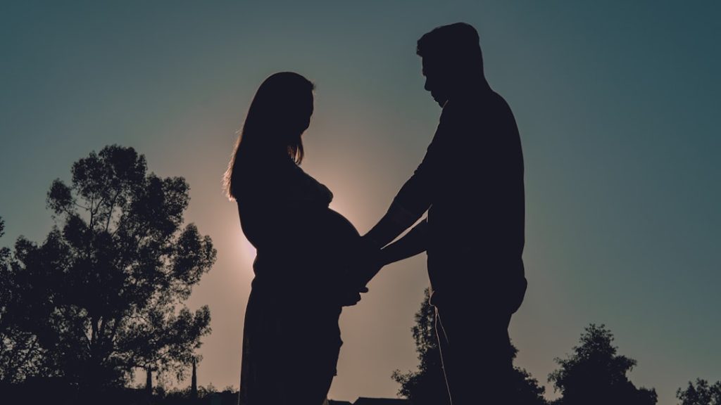 探秘试管婴儿背后的真实故事:成功与失败的案例解析