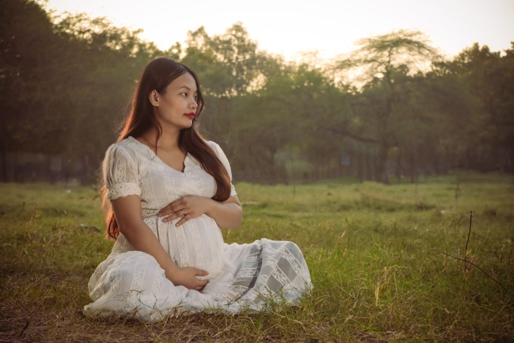 试管婴儿怀孕后的注意事项与护理指南